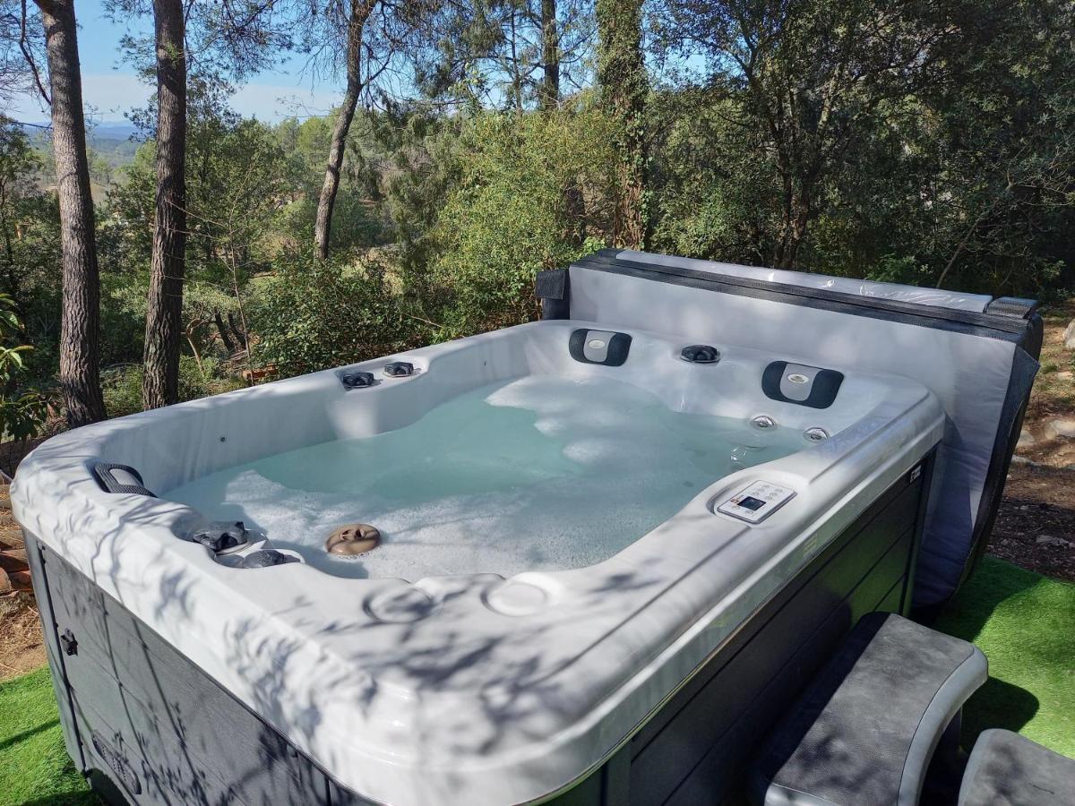 Gite Avec Spa Jacuzzi Au Coeur De Provence Cote D'Azur Saint-Antonin-du-Var Exterior photo